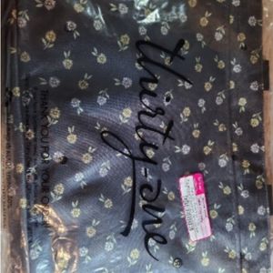 Everyday Essentials Tote Ditzy Daisy by Thirty-One